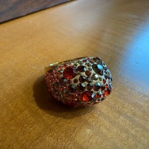 Elegant Gold and Red Crystal Ring